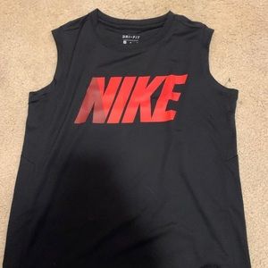 Nike sleeveless shirt